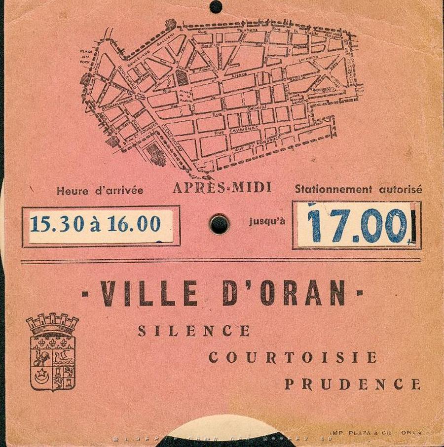 DIVERS 00 ZONE BLEUE ET SON DISQUE.JPG